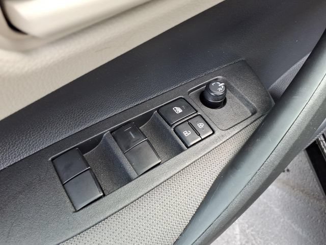 Used 2026 Toyota Corolla LE w/ LE Premium Package FWD image 9