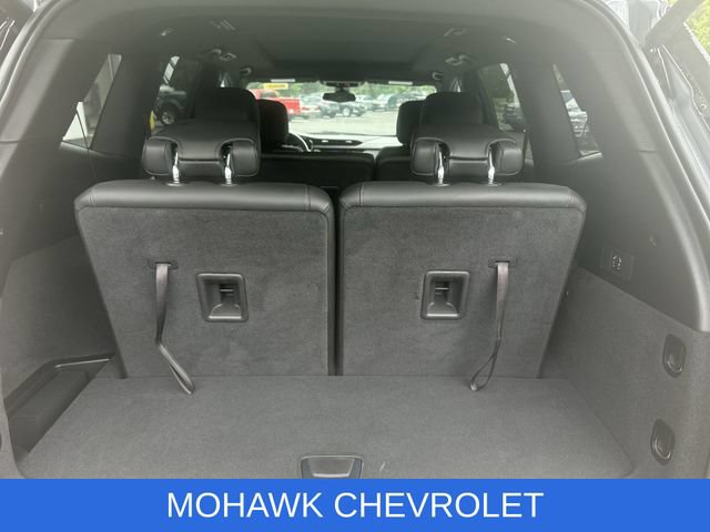 Certified 2025 Cadillac XT6 Luxury FWD image 27