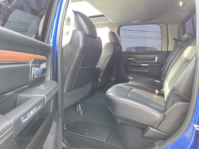 Used 2018 RAM 3500 Laramie w/ Snow Chief Group AWD/4WD image 13