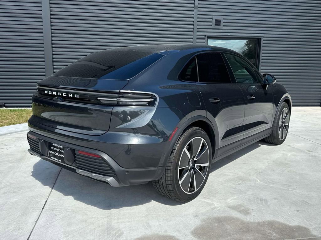 Certified 2024 Porsche Macan 4 Electric image 11