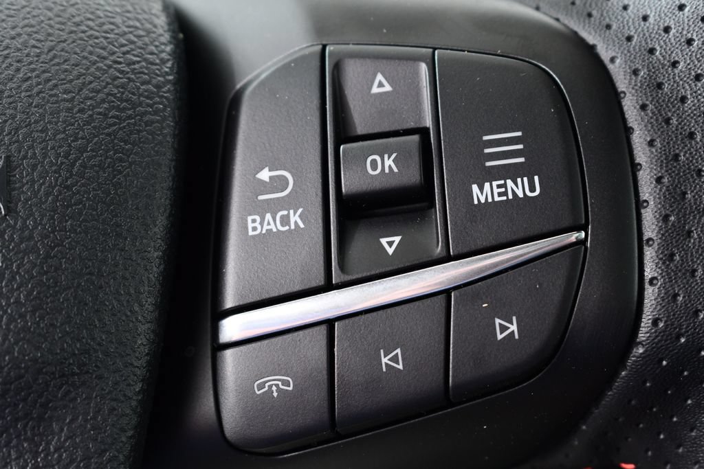 New 2025 Ford Escape ST-Line Select w/ Tech Pack #1 AWD/4WD image 33