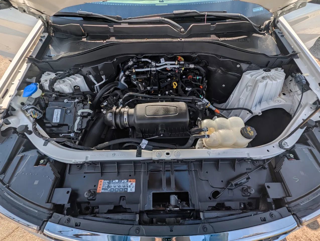 Used 2022 Ford Explorer XLT image 10