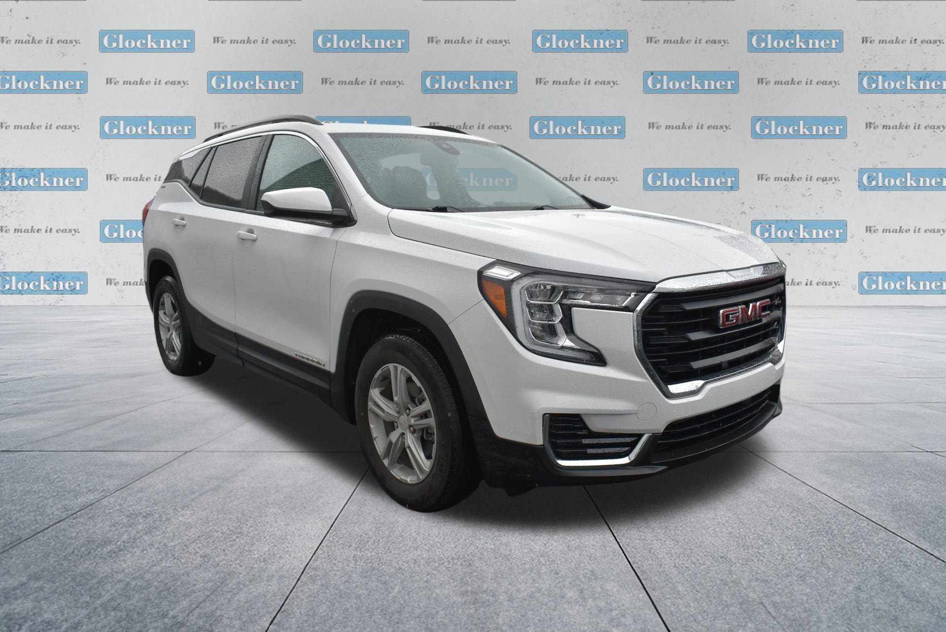 Used 2023 GMC Terrain SLE w/ Driver Convenience Package FWD image 3