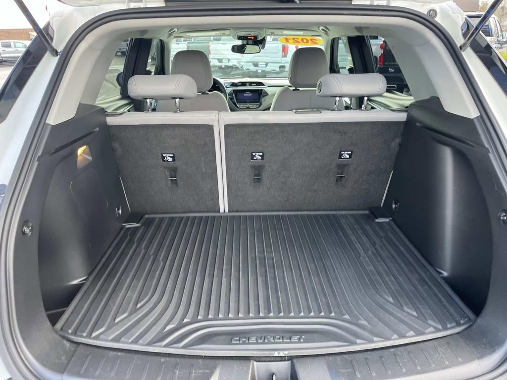 Certified 2021 Chevrolet TrailBlazer LT w/ Convenience Package image 14