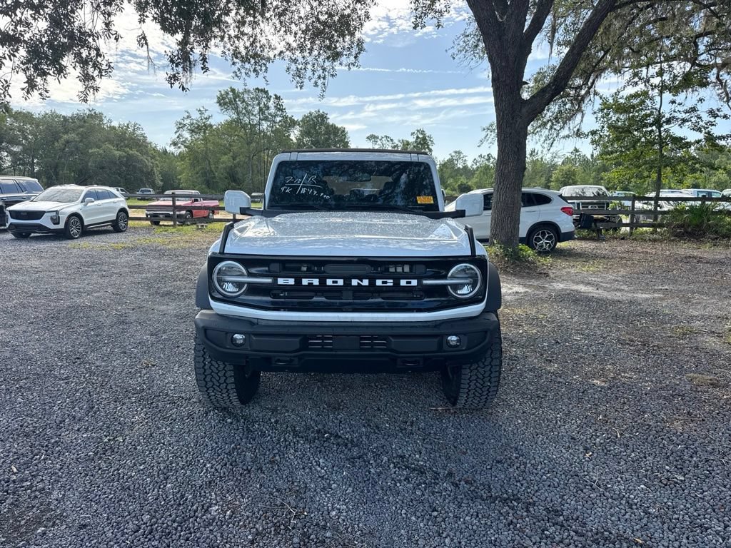 Used 2025 Ford Bronco Outer Banks w/ Sasquatch Package AWD/4WD image 9