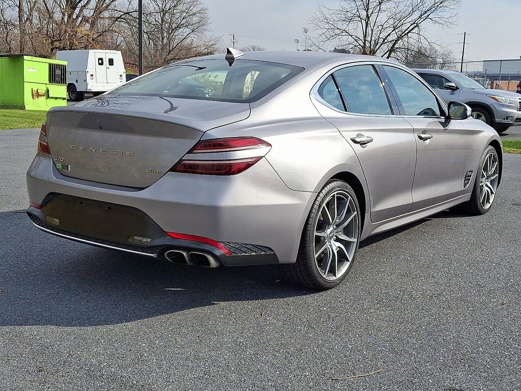 Used 2023 Genesis G70 2.0T image 6