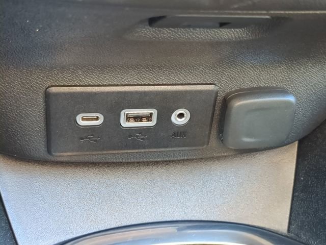 Used 2024 Chevrolet Malibu LT image 25