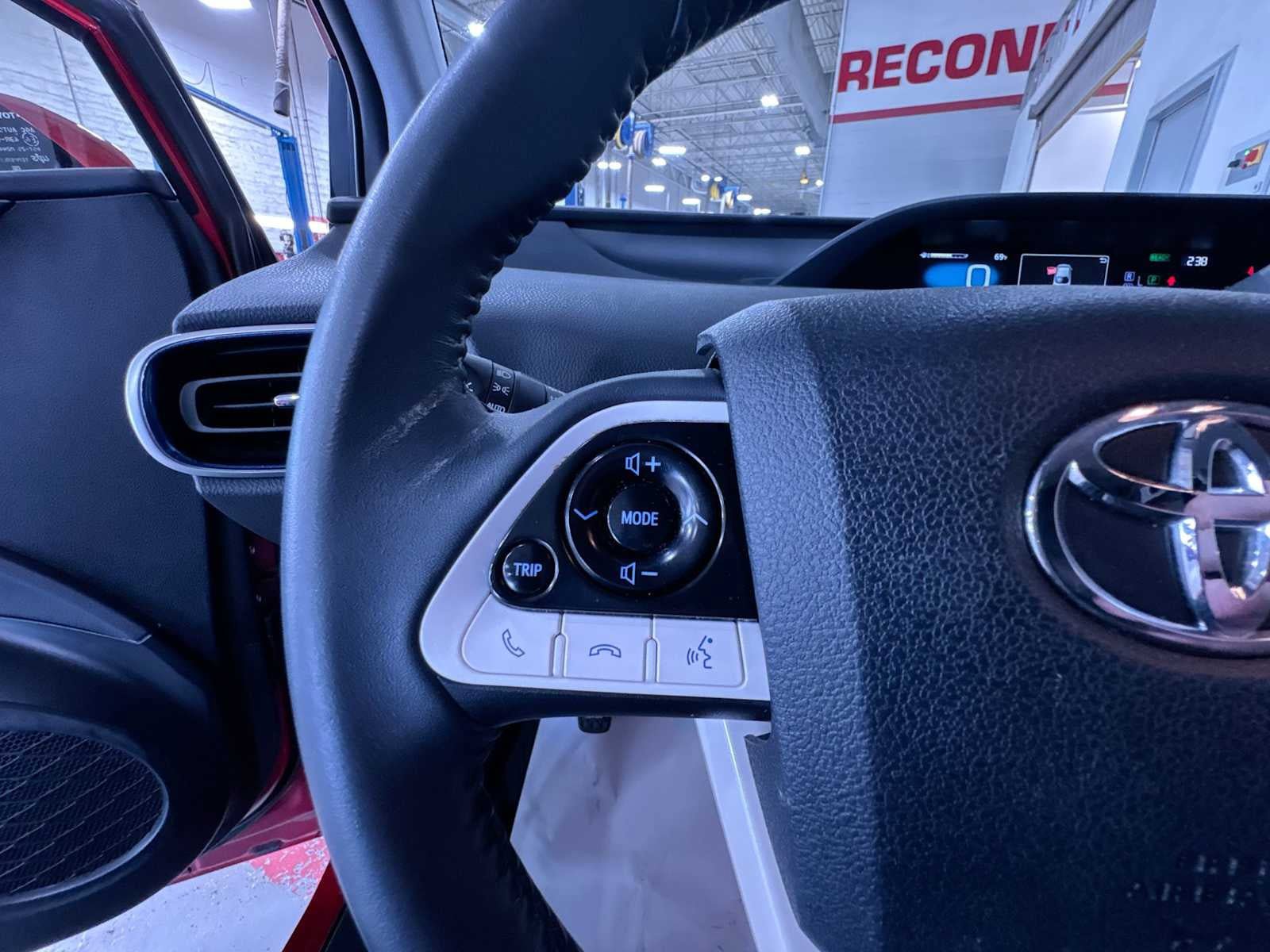 Used 2017 Toyota Prius Four Touring w/ Premium Convenience Package FWD image 20