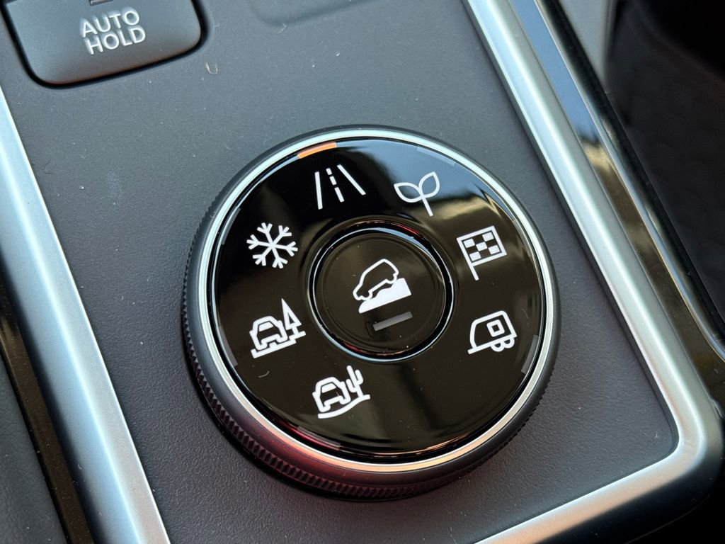 New 2026 Nissan Pathfinder SL w/ Cargo Package image 38