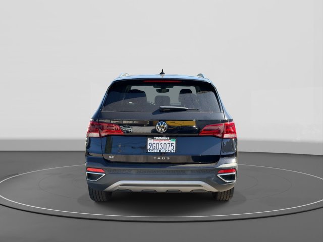 Certified 2023 Volkswagen Taos SE w/ Panoramic Sunroof Package FWD image 4