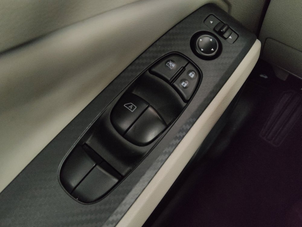 Used 2025 Nissan Altima 2.5 SV image 27