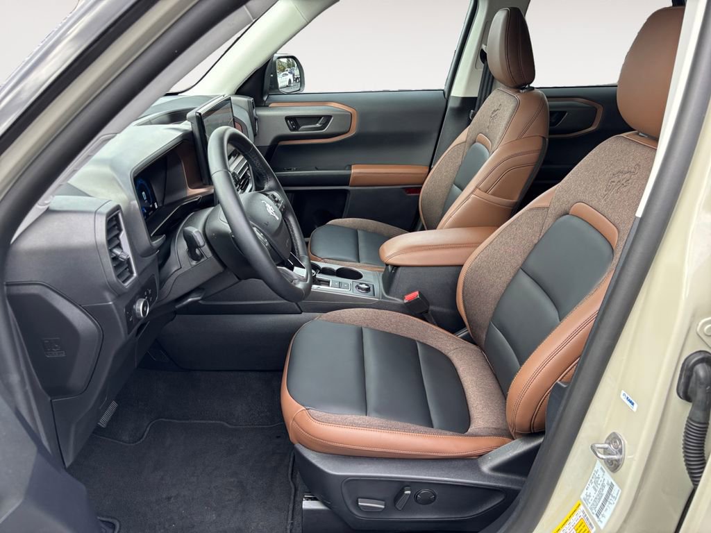 Used 2025 Ford Bronco Sport Outer Banks w/ Outer Banks Tech Package+ image 16