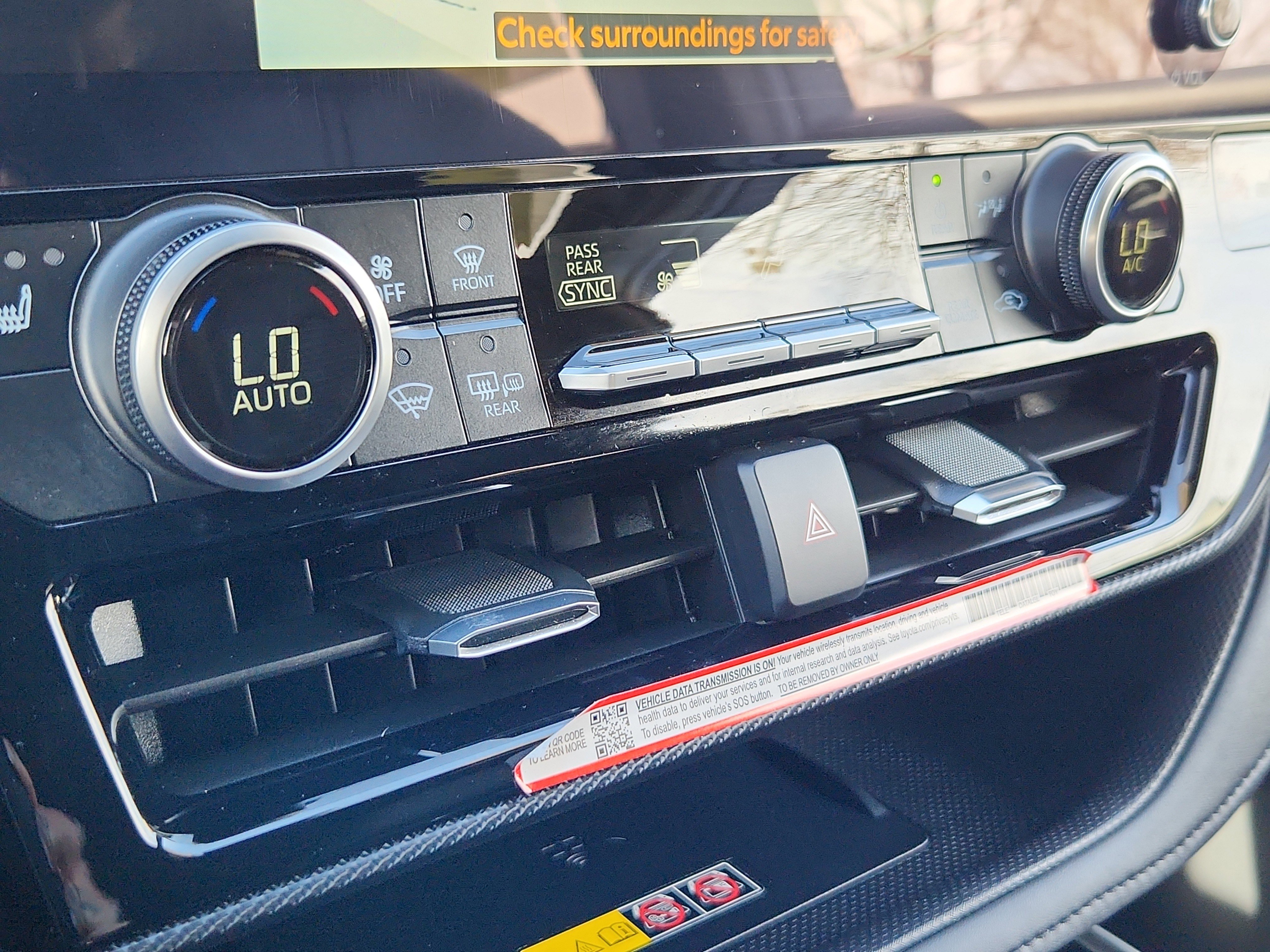 Certified 2025 Toyota Highlander XSE image 22