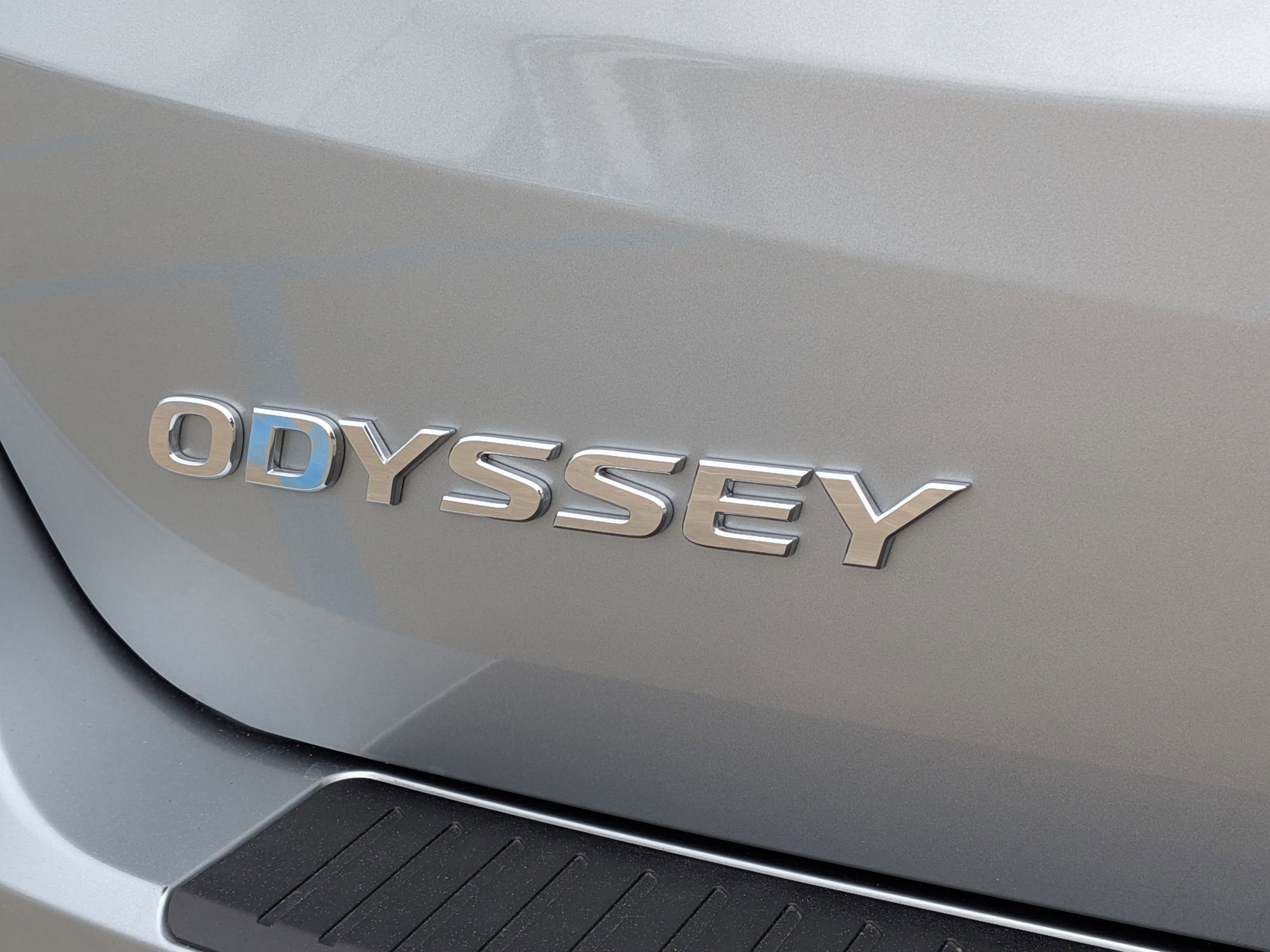 Certified 2026 Honda Odyssey Touring image 32