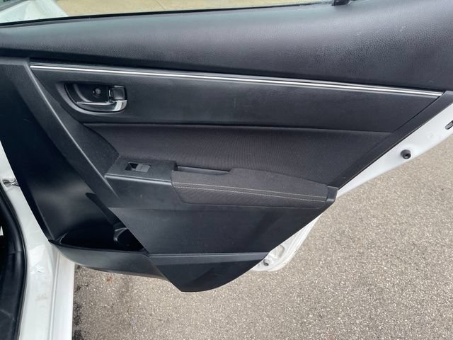 Used 2019 Toyota Corolla LE FWD image 32