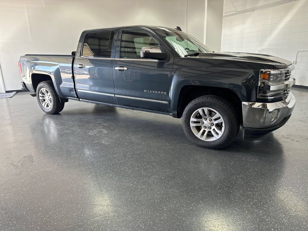 Used 2017 Chevrolet Silverado 1500 LTZ AWD/4WD image 2