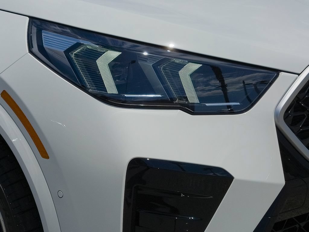 New 2026 BMW X2 xDrive28i w/ Technology Package AWD/4WD image 6