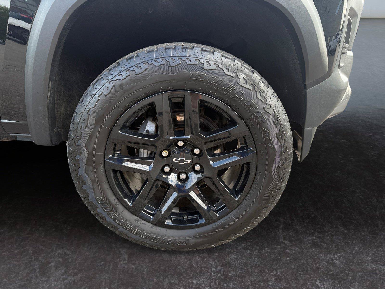 Used 2024 Chevrolet Colorado Trail Boss w/ Safety Package AWD/4WD image 27