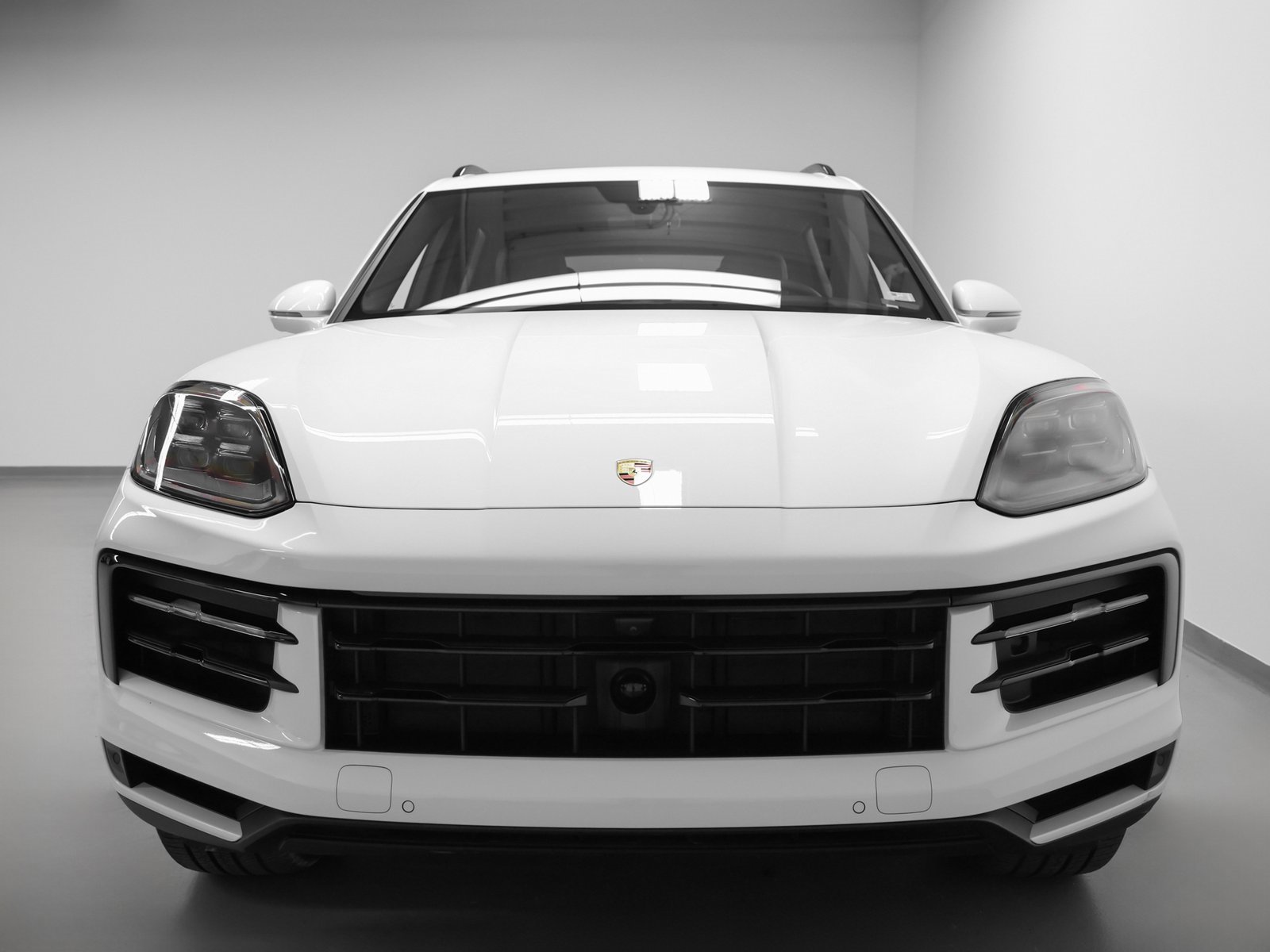 Used 2026 Porsche Cayenne S image 8