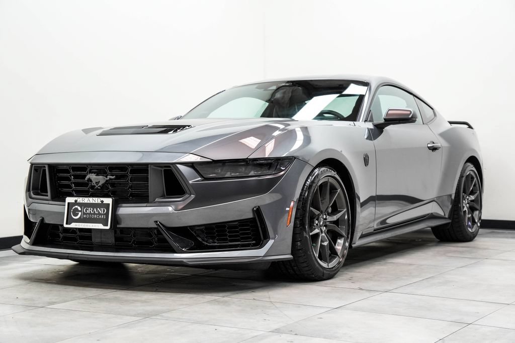 Used 2025 Ford Mustang Dark Horse RWD image 7
