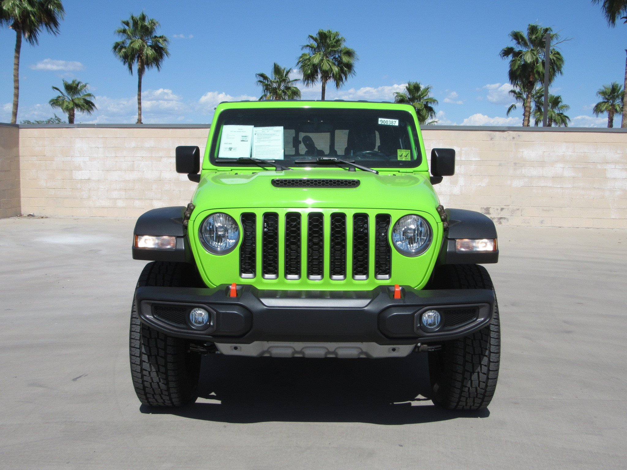 Used 2021 Jeep Gladiator Mojave AWD/4WD image 3