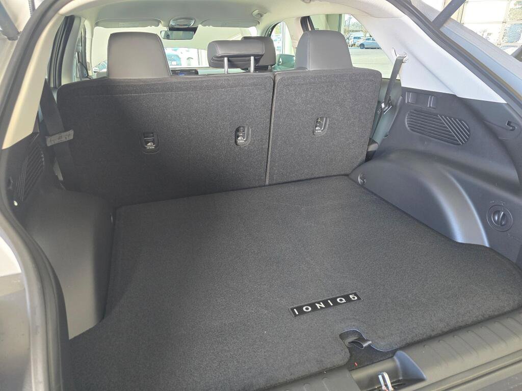 New 2026 Hyundai Ioniq 5 SEL image 17