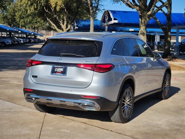 Used 2024 Mercedes-Benz GLC 300 4MATIC image 15