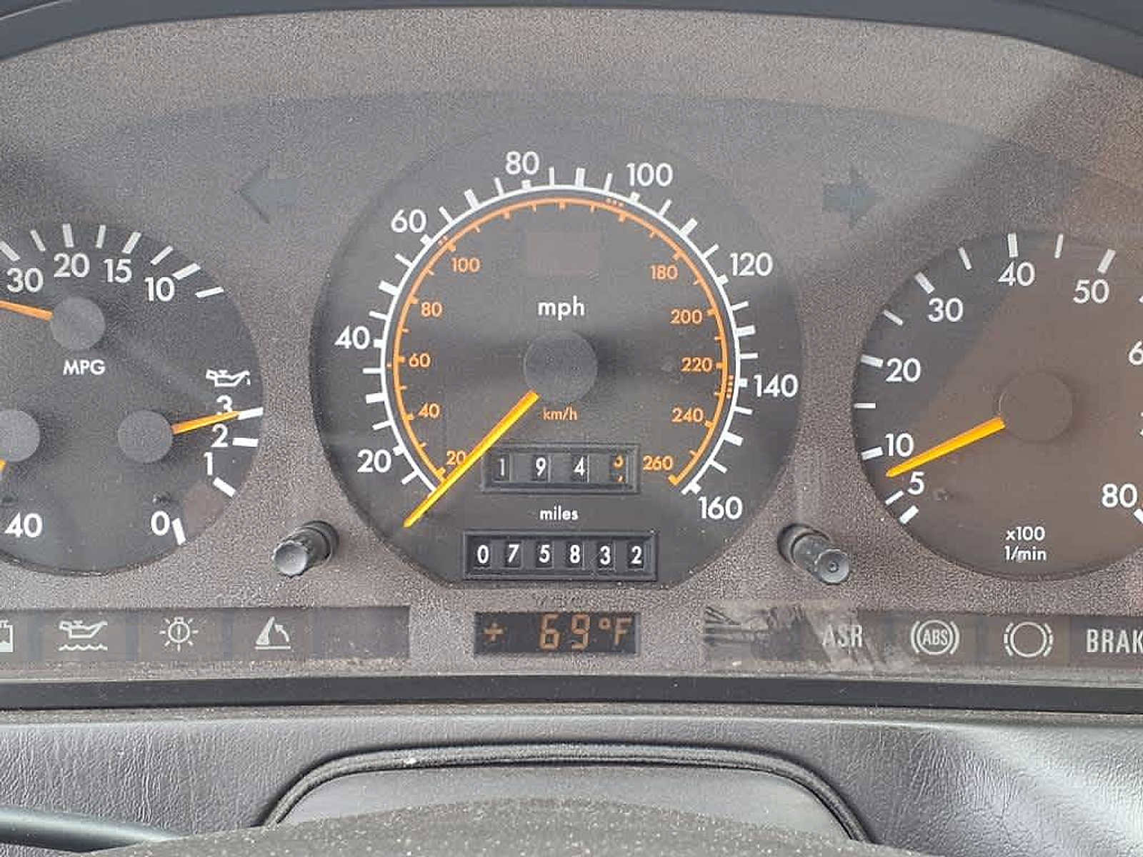 Used 1993 Mercedes-Benz 300 SL image 15