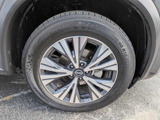 Used 2023 Nissan Rogue SV FWD image 12