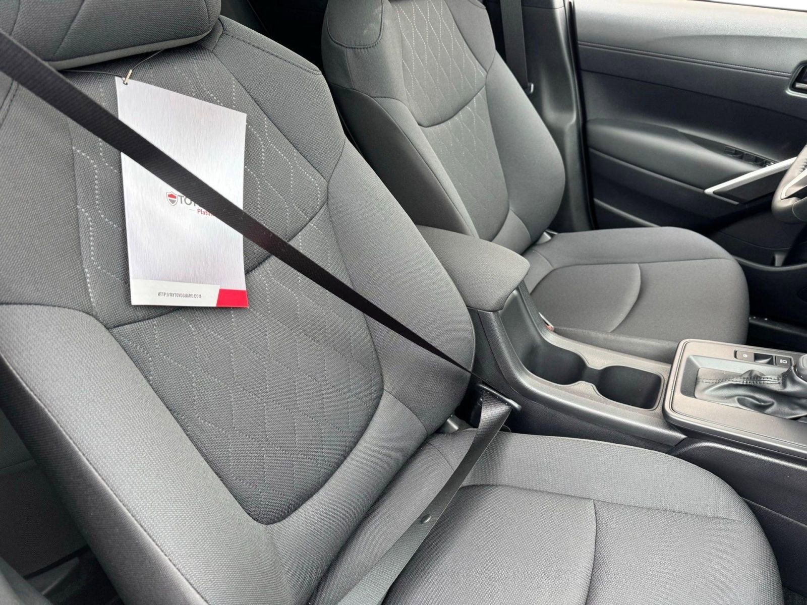 Used 2026 Toyota Corolla Cross LE w/ Moonroof Package image 15