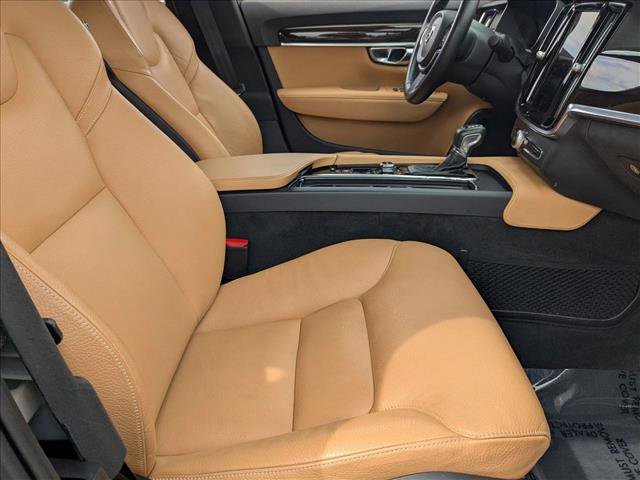 Used 2017 Volvo S90 T5 Momentum w/ Convenience Package FWD image 20