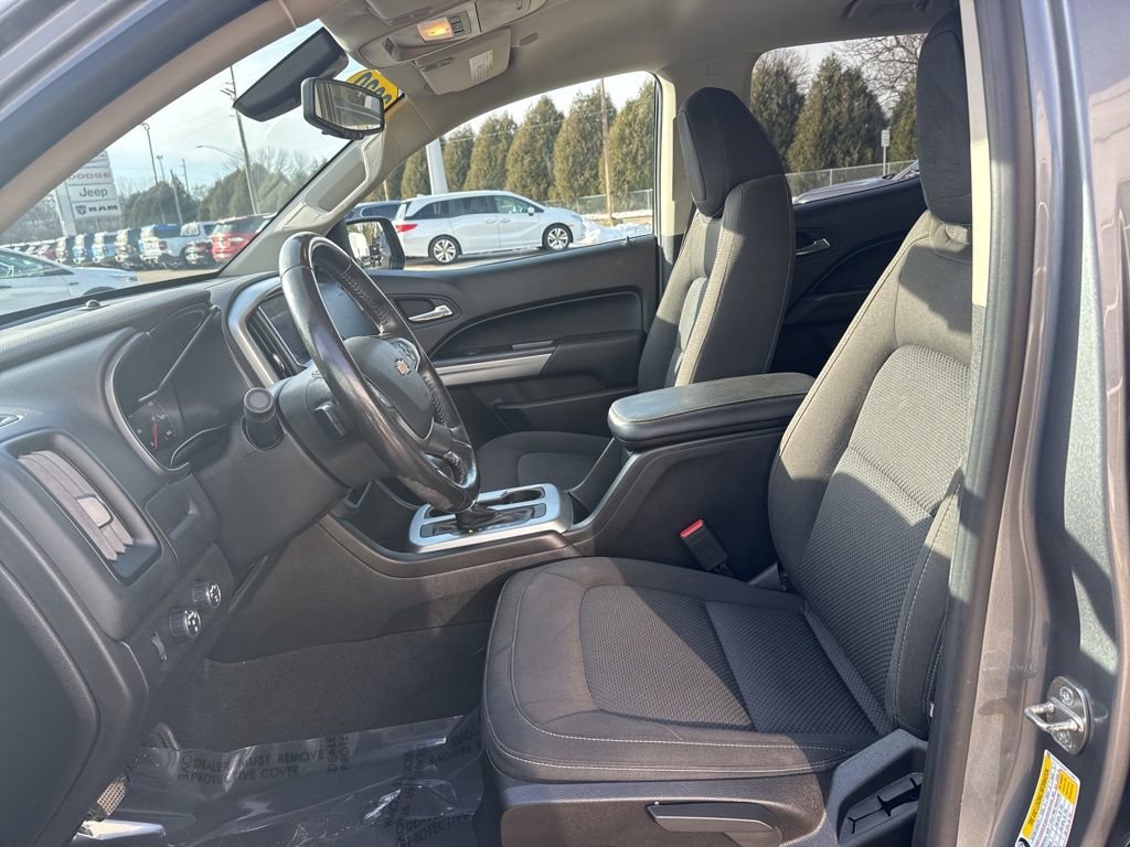 Used 2020 Chevrolet Colorado LT w/ LT Convenience Package image 8