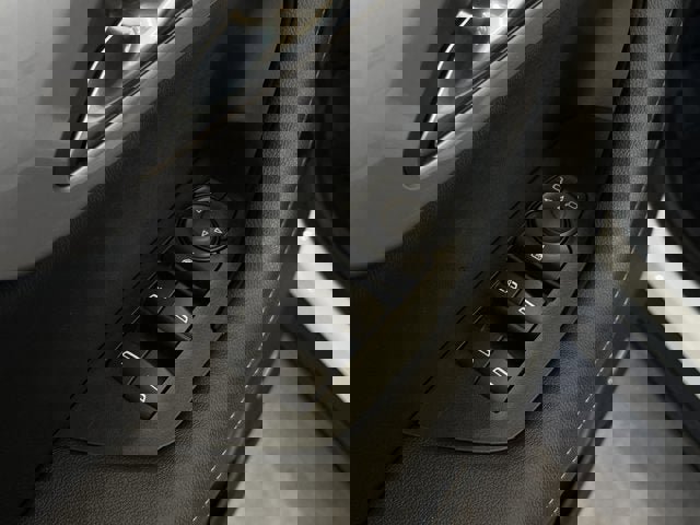 Used 2022 Chevrolet Blazer LT w/ Sound & Technology Package image 10