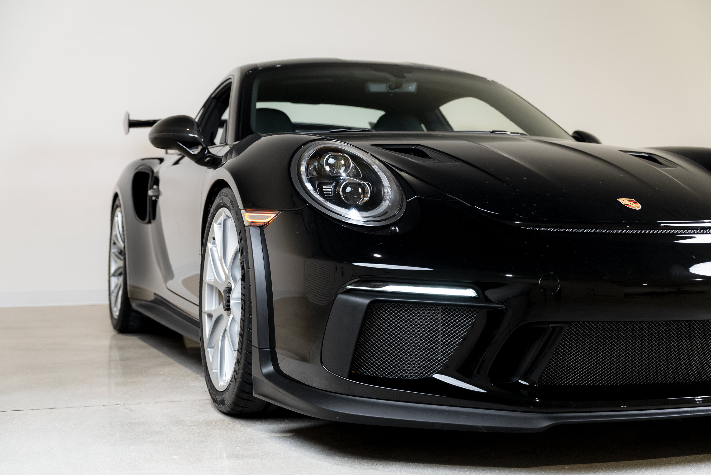 Certified 2019 Porsche 911 GT3 RS RWD image 24