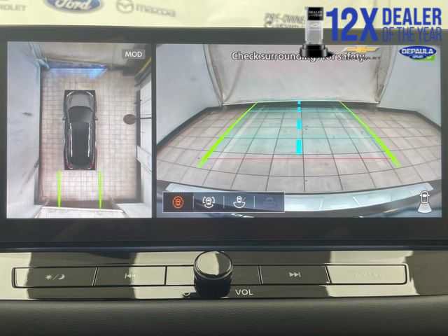 Used 2026 Nissan Rogue Platinum w/ Platinum Premium Package AWD/4WD image 4