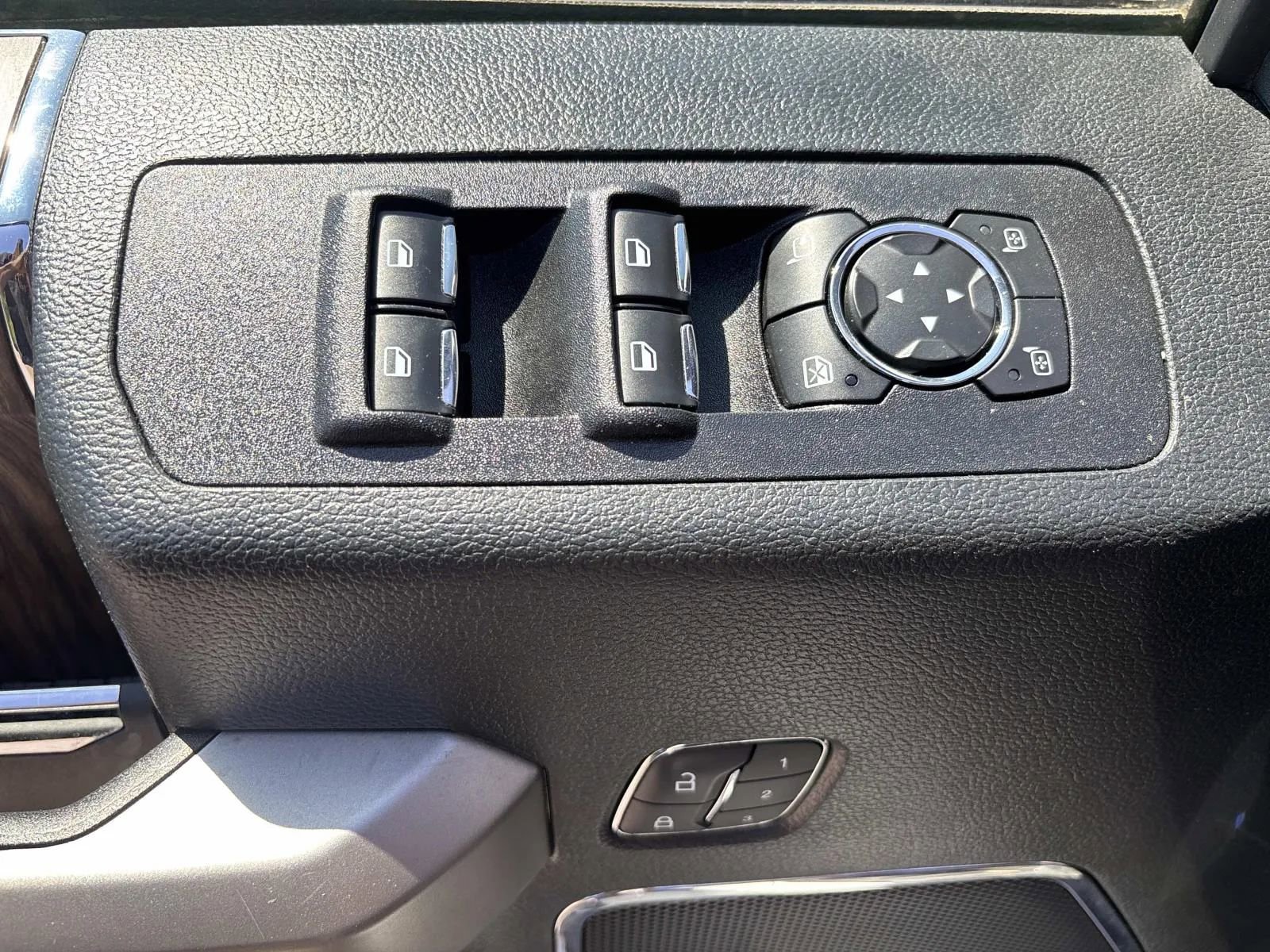 Used 2020 Ford F150 Lariat AWD/4WD image 15