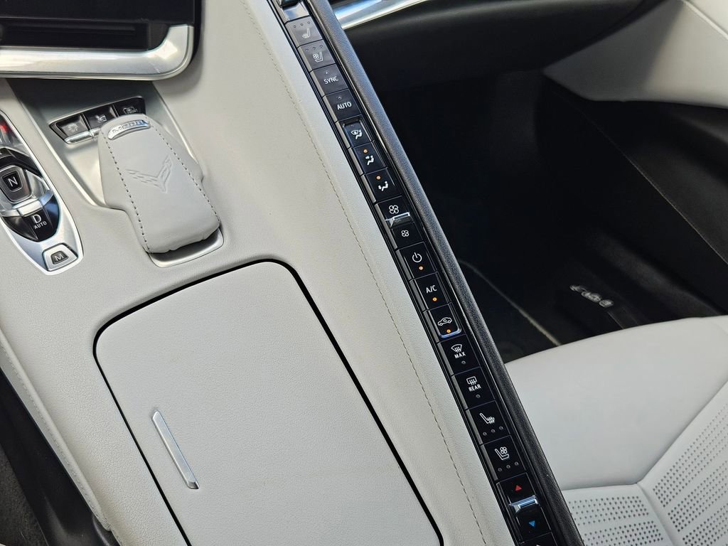Used 2020 Chevrolet Corvette Stingray Preferred Cpe w/ 2LT Preferred Equipment Group RWD image 25