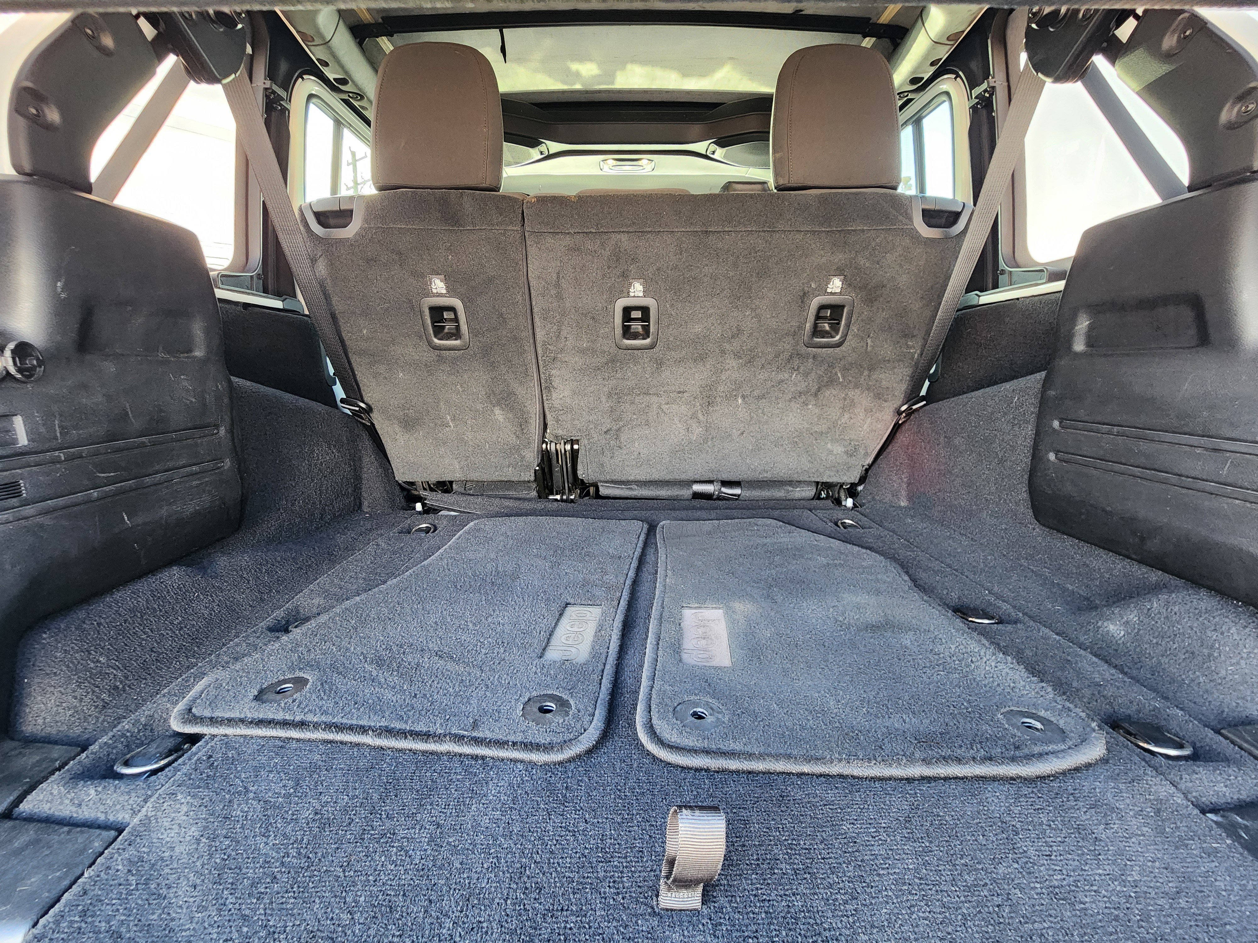 Used 2021 Jeep Wrangler Unlimited Sport AWD/4WD image 6