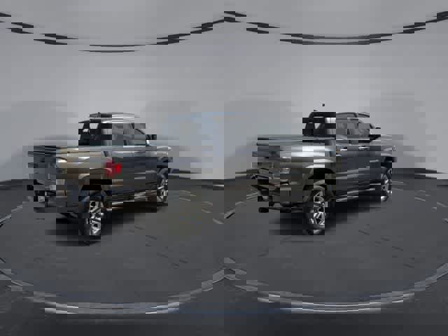 Used 2018 Toyota Tacoma Limited image 8
