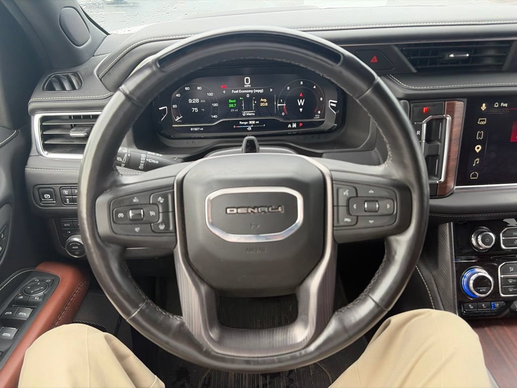 Used 2024 GMC Yukon XL Denali Ultimate w/ LPO, Floor Liner Package AWD/4WD image 22