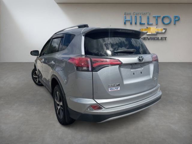 Used 2018 Toyota RAV4 XLE AWD/4WD image 9