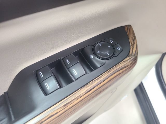 Used 2019 GMC Acadia Denali w/ LPO, Cargo Package AWD/4WD image 20