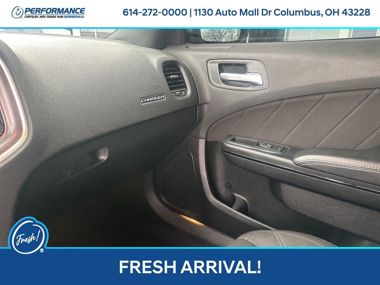 Used 2022 Dodge Charger SXT w/ Blacktop Package image 22