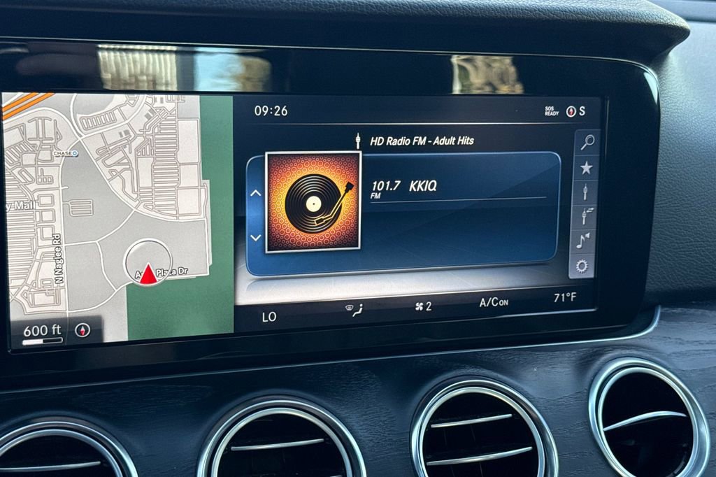 Used 2017 Mercedes-Benz E 300 image 17