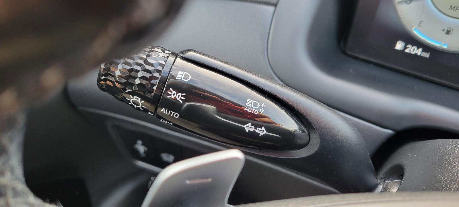 Used 2022 Hyundai Tucson Limited image 14