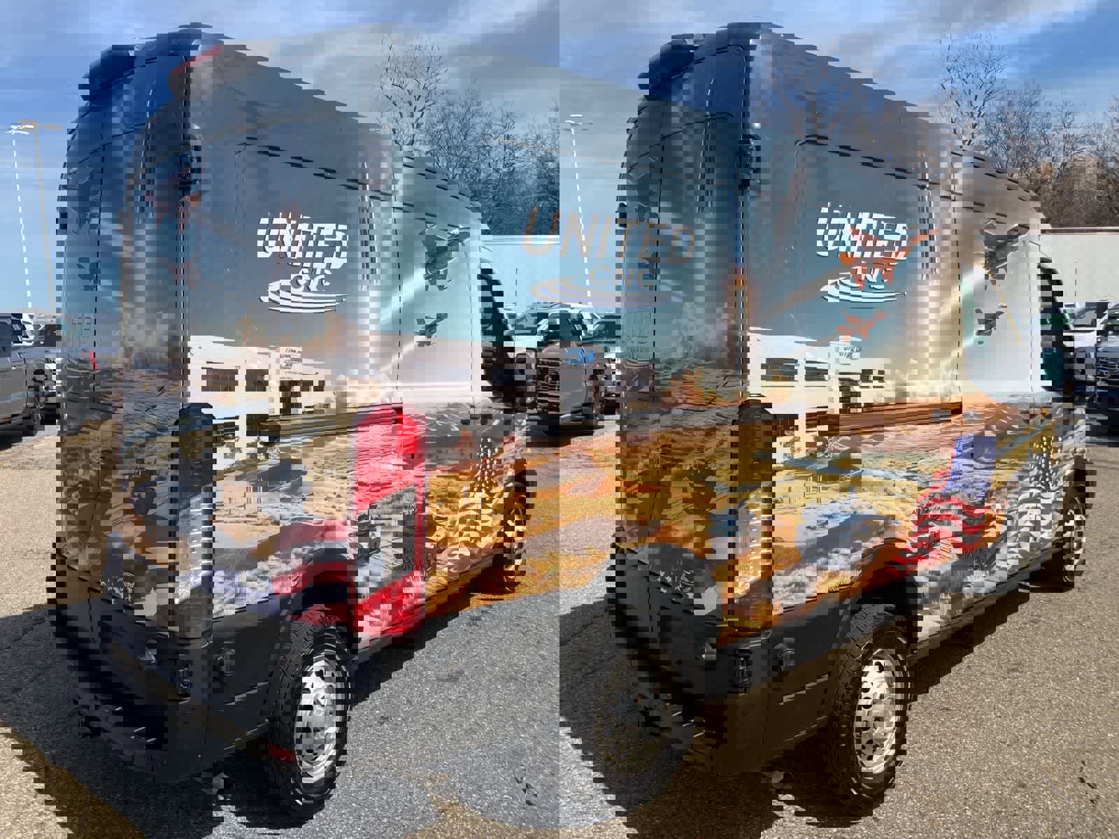 Used 2021 Ford Transit 250 Medium Roof AWD w/ Interior Upgrade Package image 5