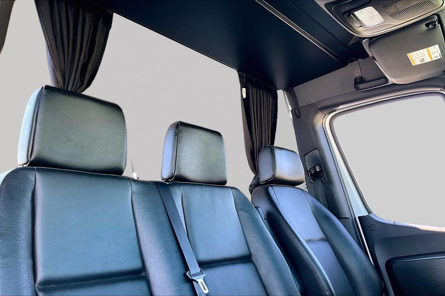 Used 2023 Mercedes-Benz Sprinter 2500 image 14