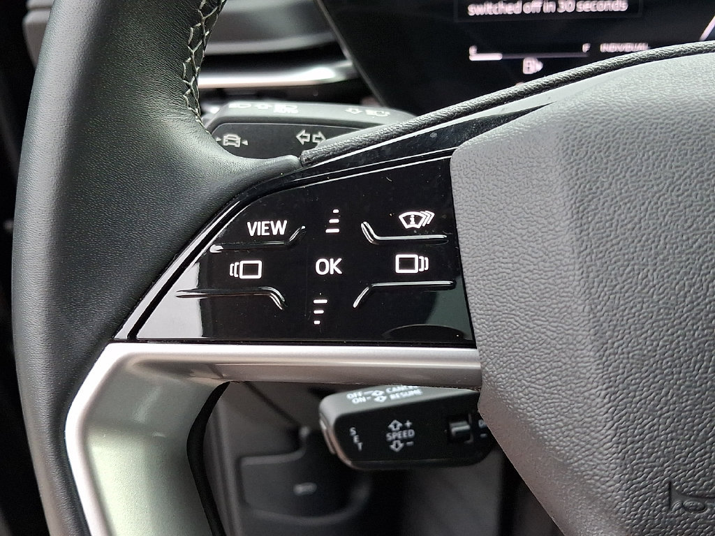 Used 2025 Audi Q5 Premium Plus w/ Premium Plus AWD/4WD image 22