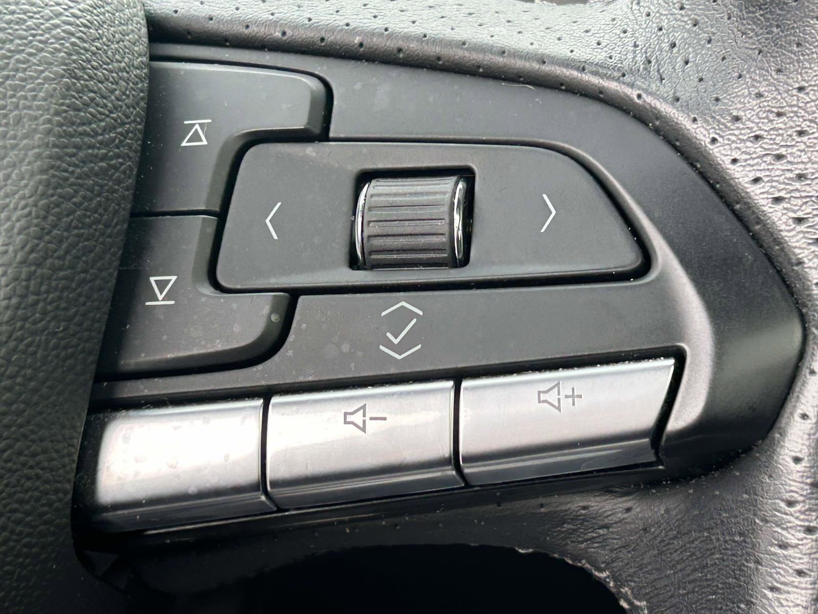 Used 2021 Cadillac XT4 Sport image 22