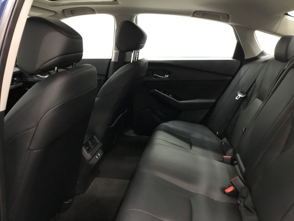 Used 2023 Honda Accord Touring image 11